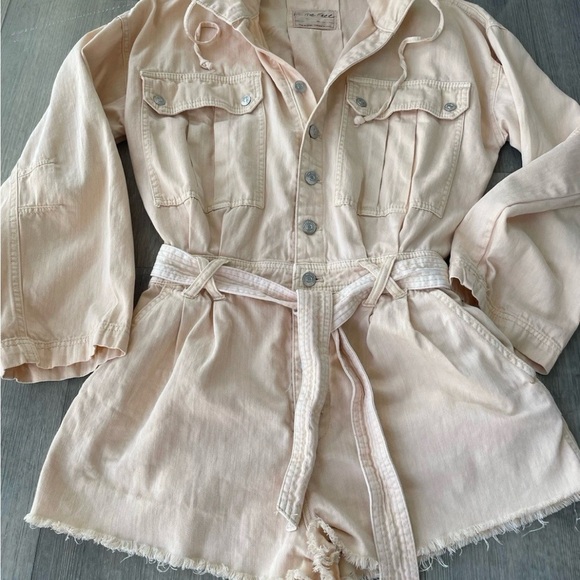 Free People Pants - FREE PEOPLE Larson Long Sleeve Shortall/ size M